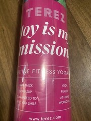 Terez Yoga Mat Colorful Hearts Love is Love Logo Non-Slip Fitness NWT $100.00