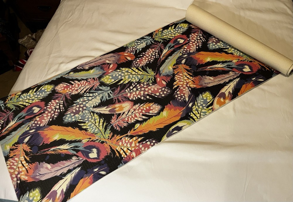 Multicolor Feather Yoga mat