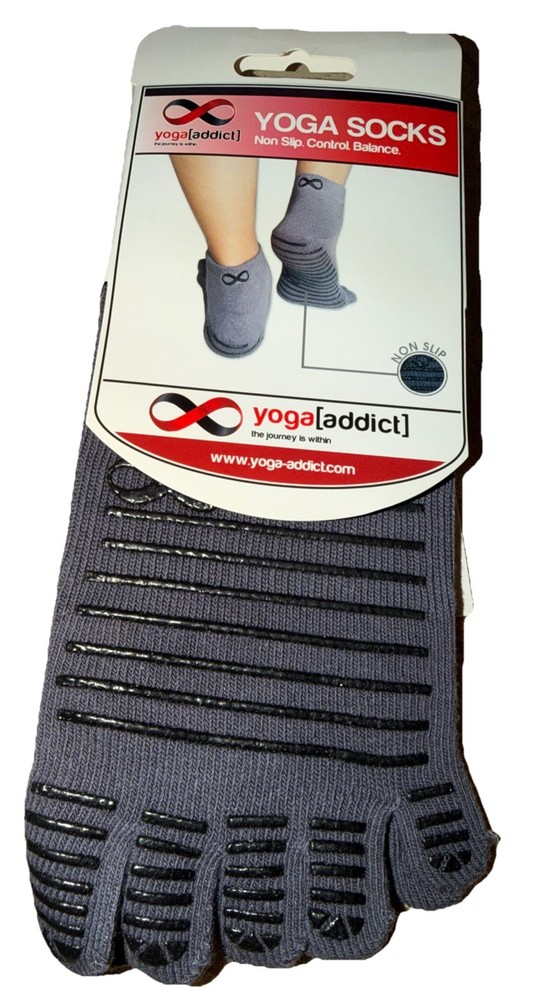 Yoga Addict Non Slip Yoga Socks Gray S/M Pilates Barre Gym Grip New In Package