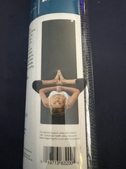 Amazing Deal! Gaiam 4MM Yoga Mat Non Slip Lightweight Black New MSRP $22