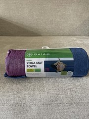 GAIAM Grippy Yoga Mat Towel NEW Full Size Non- Slip Backing