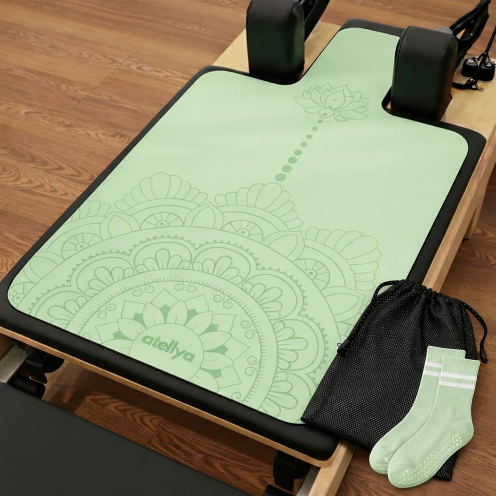 Pilates Reformer Mat Non Slip – Washable Reformer Mat Cover with Grip Socks & Me