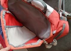 NWT High Sierra Express Messenger Bag – Mia 54202 Peach/White w/yoga mat straps