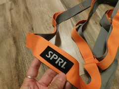 2 STRETCHING STRAP ( 1 X SPRI, 1X UNBRANDED)