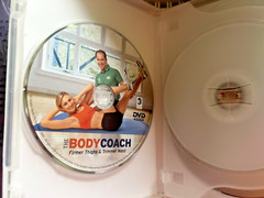 The 5 Day Workout Kit 5 DVDs Book Fitness Ball Yoga Pilates Tai Chi Cardio Ball