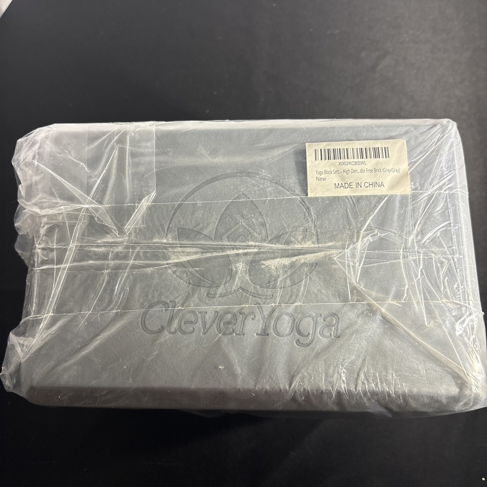 Clever Yoga – 2 Blocks & Strap. New
