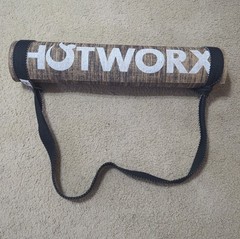 HOTWORX Eco-Friendly Hemp Fiber Yoga Mat Non-Slip 24×72 Brown + Carrying Strap