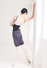 Air Veil Above-Knee Pants (SS26 New, Easy to Dance)