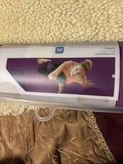 GAIAM No Slip Yoga Mat Towel Full Size, Purple Color, NEW!!