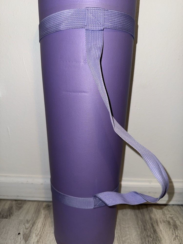 Essentials Thick Yoga Mat Fitness & Exercise Mat with Easy-Cinch Yoga Mat Carrie