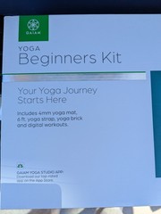 GAIAM YOGA Beginners Kit – NIB – Mat, 6′ Strap, Block, Digital Classes