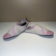 FitKicks Live Well Women’s Foldable Barefoot Yoga Water Shoes Gray/Purple- Small