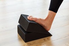 StrongTek Yoga Foam Wedge Blocks (Pair) Soft Wrist Wedge, Supportive Foot Exe…