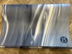 Lululemon Non-Slip Rubber Yoga Mat Gray/White Marbled 71-75in x 26-30in
