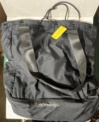 Beyond Yoga Convertible Gym Bag Black Backpack Tote Weekend Bag NEW w/Tags