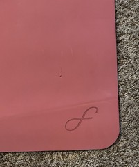 Liforme Original Yoga Mat Non Slip Alignment – 67″ – Pink