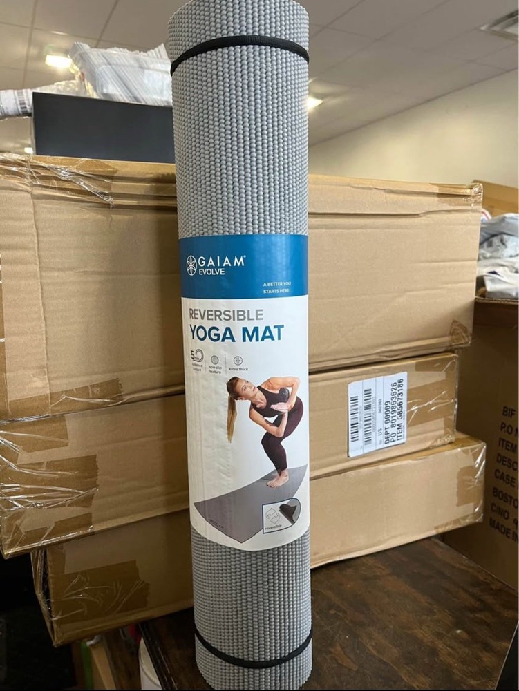 Gaiam Reversible Yoga Mats 10 Cases 20 Yoga Mats Total LOCAL Pickup ONLY 08234