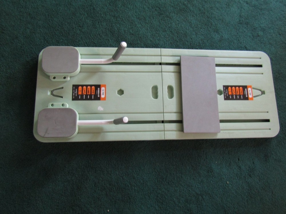 PILATES REFORMER BOARD GREEN FOLDABLE BOARD