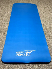 Yoga/Pilates Mat 71″ x23″ with Adjustable Strap Carrier, Phone Zipper & Pocket