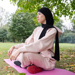 Yoga Mat, 1-Inch Extra Thick High Density Exercise Mat, Anti-Tear Exercise Yoga