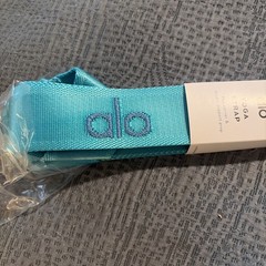 Alo Yoga Yoga Strap Bright Aqua for Yoga 1 Item A0026U