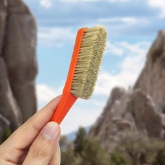 TWO STONES Climbing & Bouldering Brush with Natural Firm Small, Black&White
