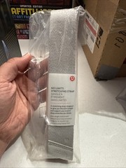 Lululemon No Limits Stretching Strap NEW Lululemon Athletic Yoga Authentic