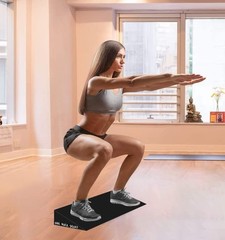 Slant Board for Weightlifting and Calf Stretching – Non-Slip Heel Elevated Sq…