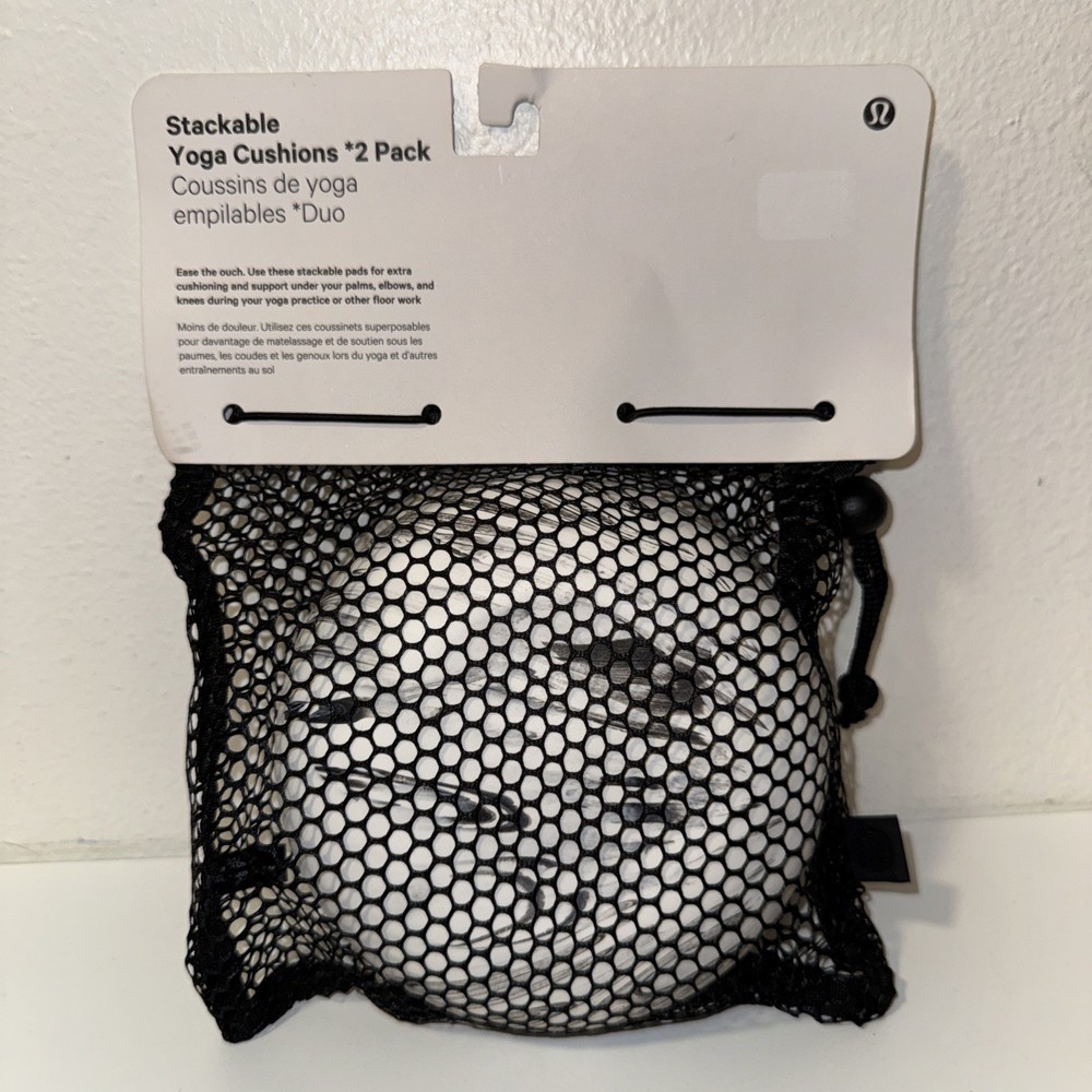 Lululemon Stackable Yoga Cushions with Drawstring Mesh Bag new