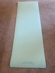 Yoga Mat and Breathable Yoga Mat Mesh Bag with Shoulder Strap