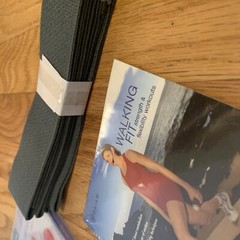 Gaiam 3 Pound LB weight set Box Walking Fit Kit Strap Video Open Box CD & VHS