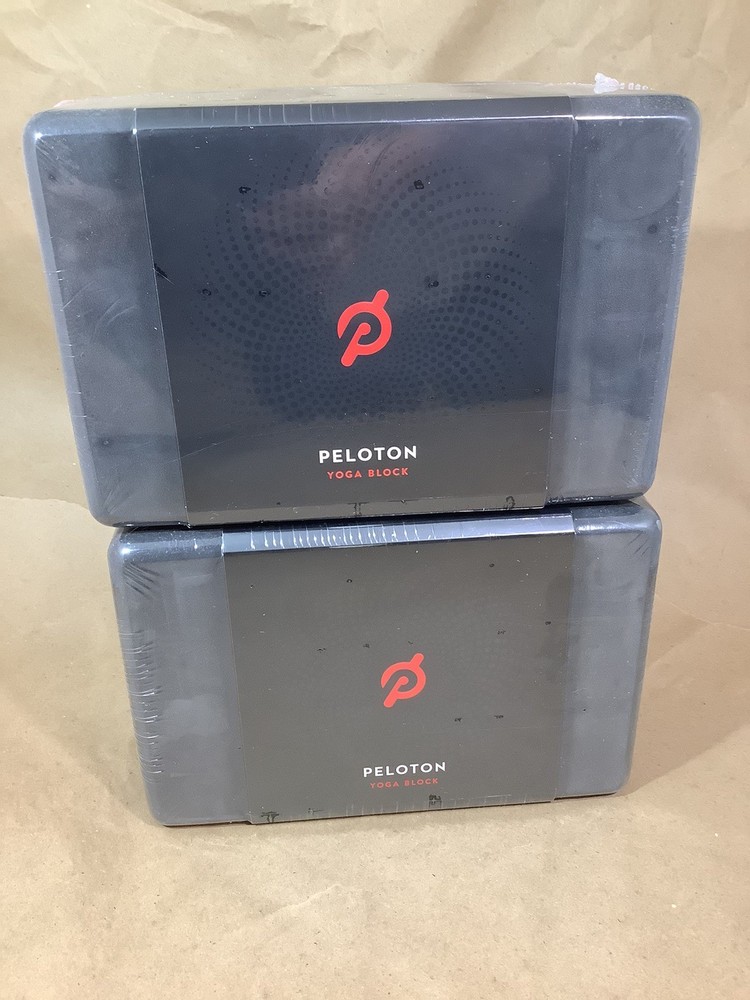 Peloton Yoga Block Set Of 2 Foam 4x6x9 Sealed