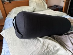 Round Yoga Bolster Hugger Muggar
