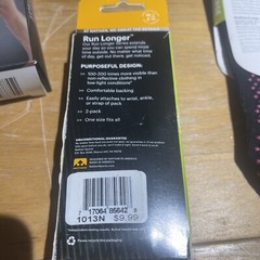 Gaiam Yoga Socks Super Grippy No Slip Black Size M/L Yoga Pilates Fitness Plus