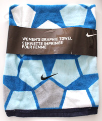 Nike Women’s Graphic Towel Terry 15″ x 31″ White/Grey/Obsidian