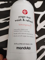 Manduka Yoga Mat JUMBO SIZE 32oz Wash & Refresh Essential Oil Lemongrass New